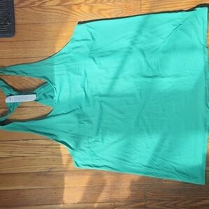 ALO Yoga Don't Get It Twisted Tank Top - Light Kelly Green -Medium